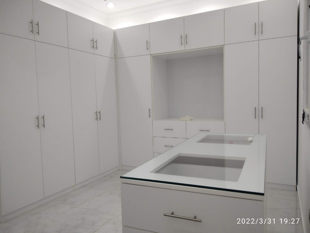 all carpenter work cabinet  makin - 15