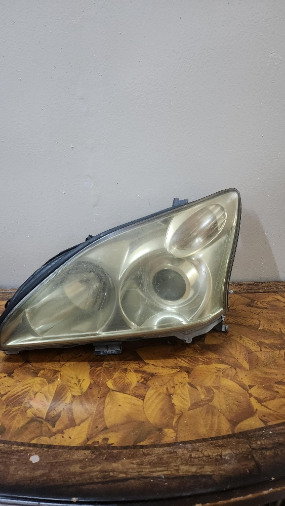 light for Lexus 350 - 1