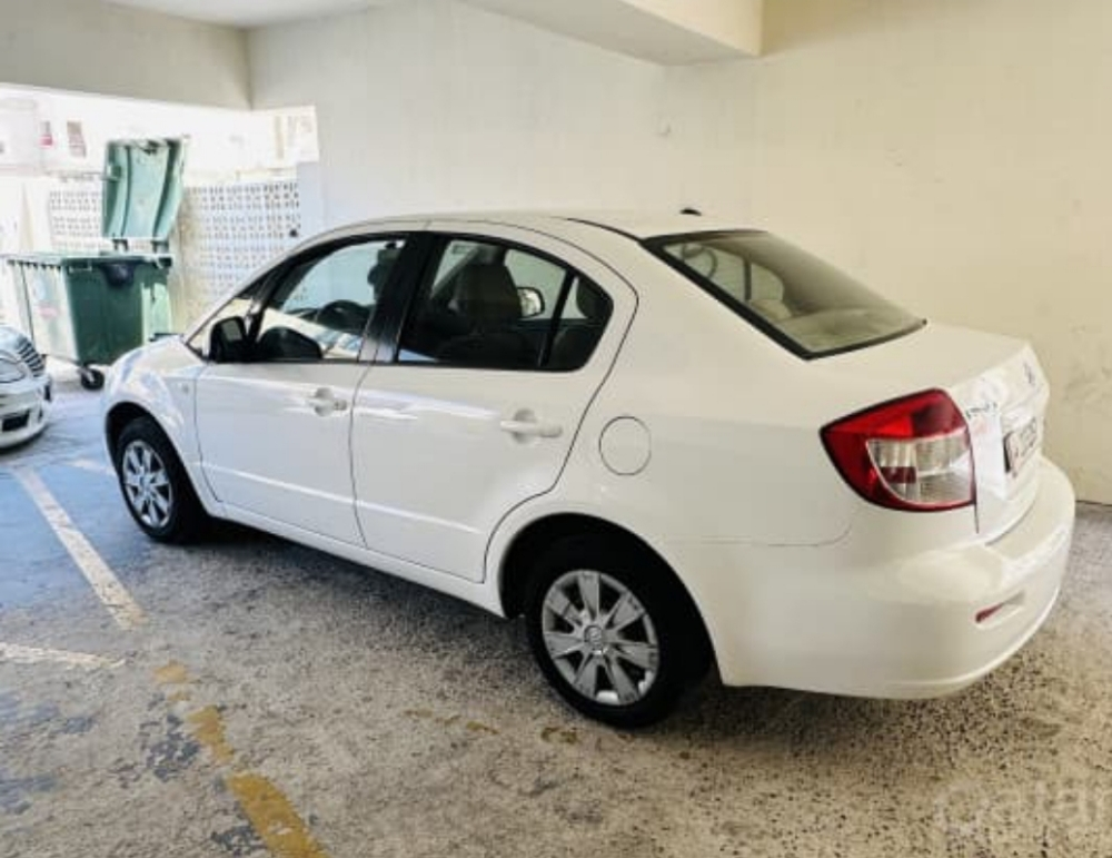 Suzuki sx4 good condition. - 2