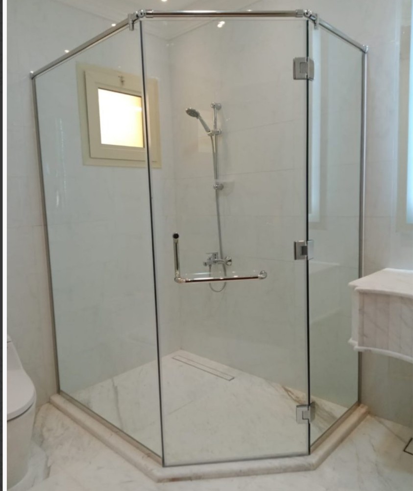 shower glass partation bathroom  - 2