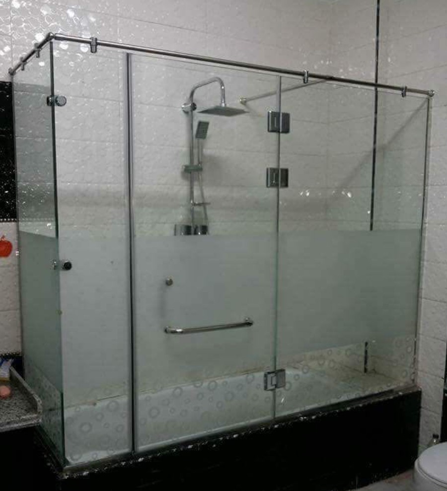 shower glass partation bathroom  - 3