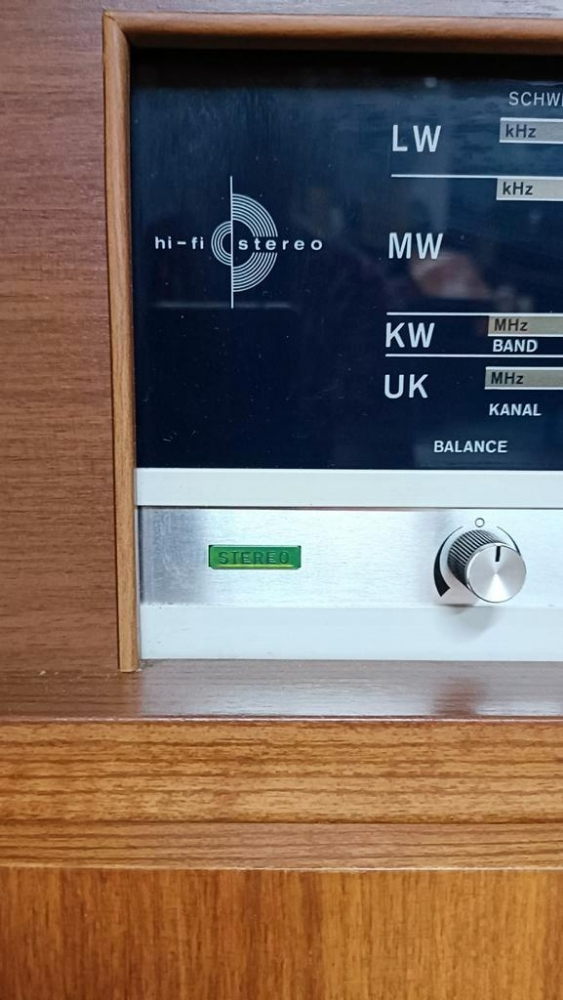 Stereo Radio and Vinyl - 6