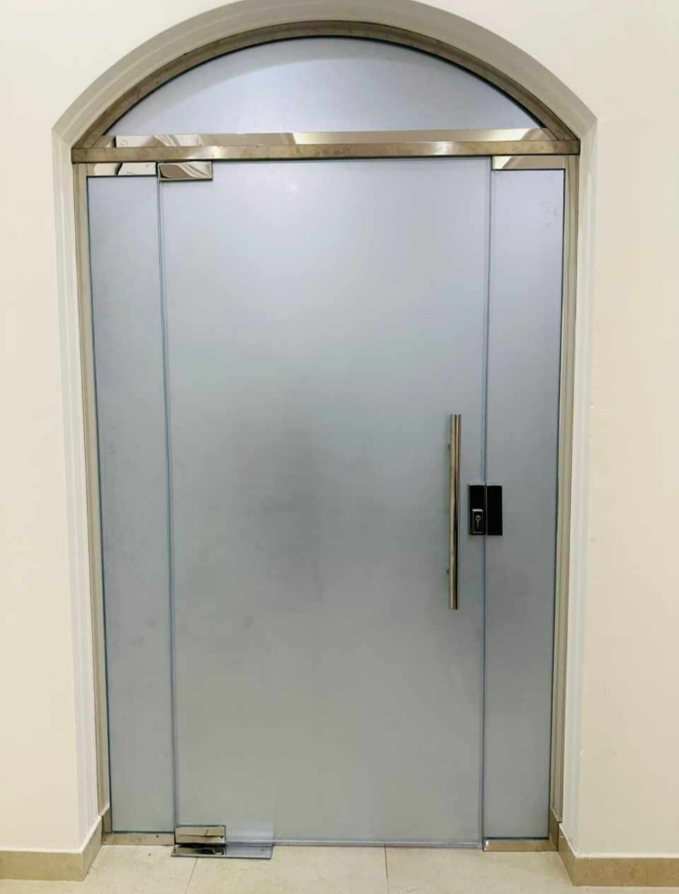 Glass partition - 15