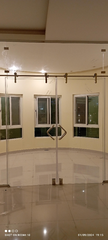 Glass partition - 5