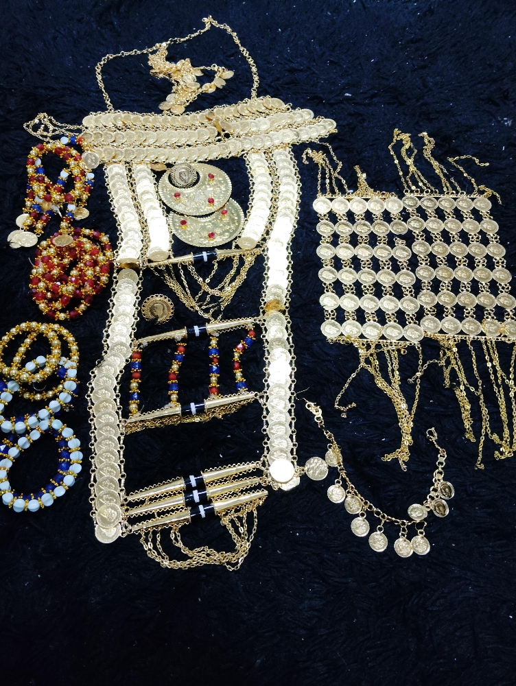 إكسسوارات للعروسات - 1