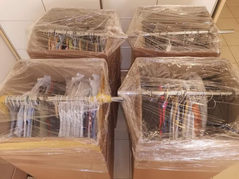 moving shifting service 30839006 - 2