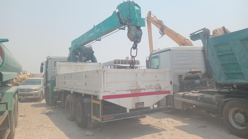 Boom truck - 3