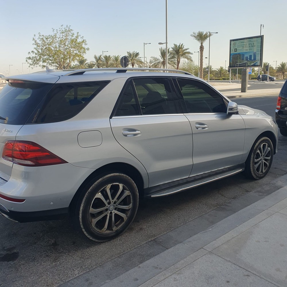 مرسيدس جي ال اي ٤٠٠ - 3