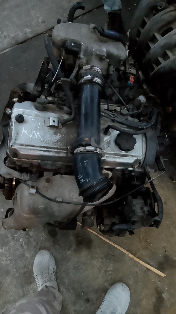 engine L200 - 1