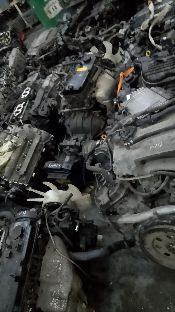 engine L200 - 4