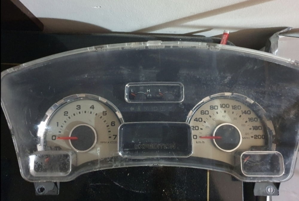 cluster for Ford expedition 2012 - 1