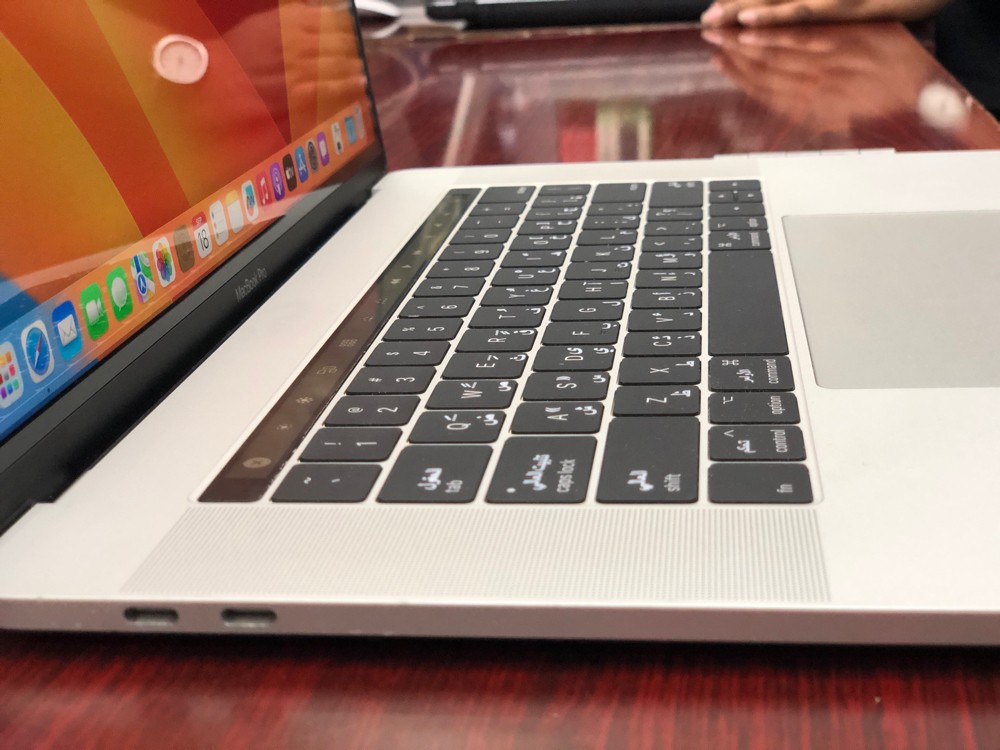 Macbook pro - 3