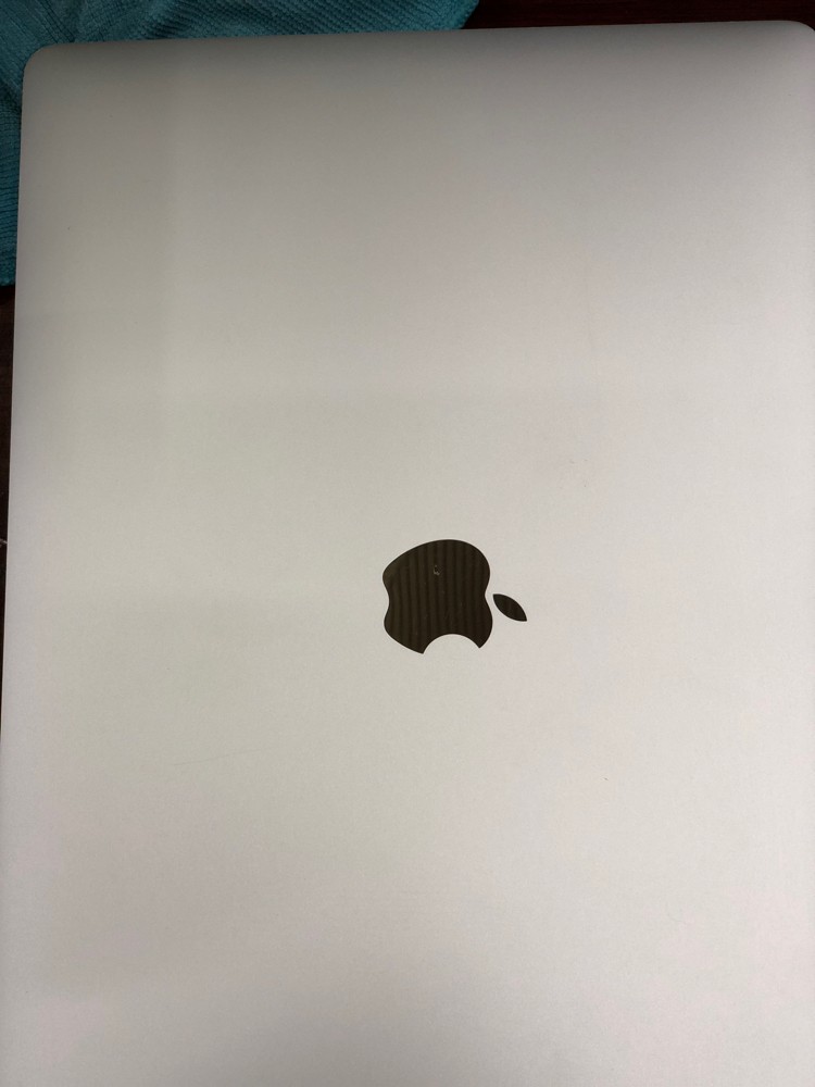 Macbook pro - 1