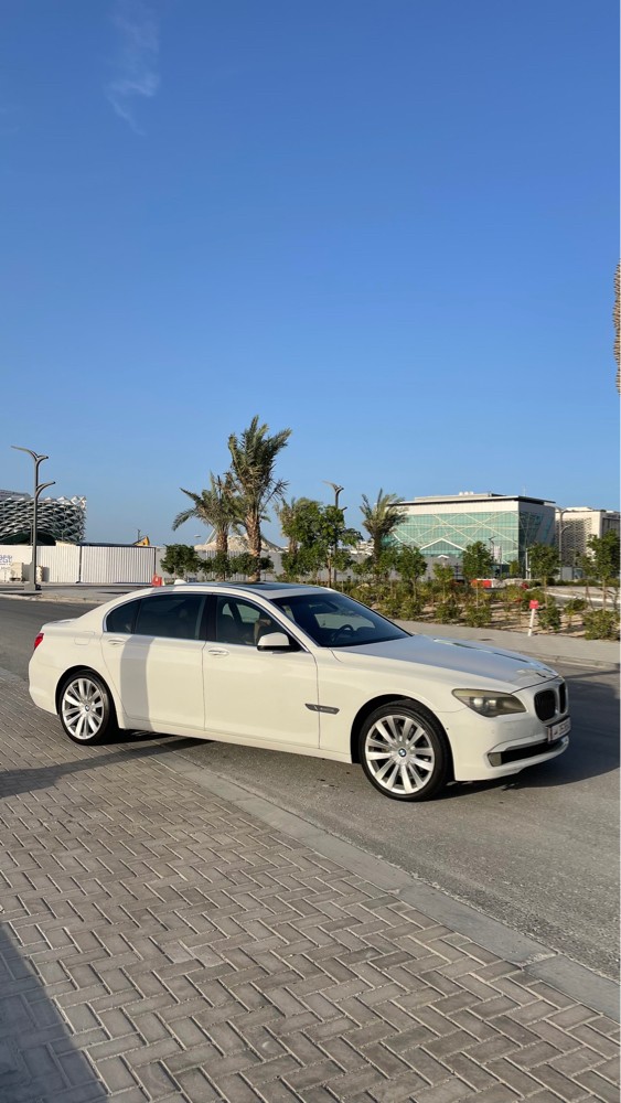 بي ام دبليو 740 - 10