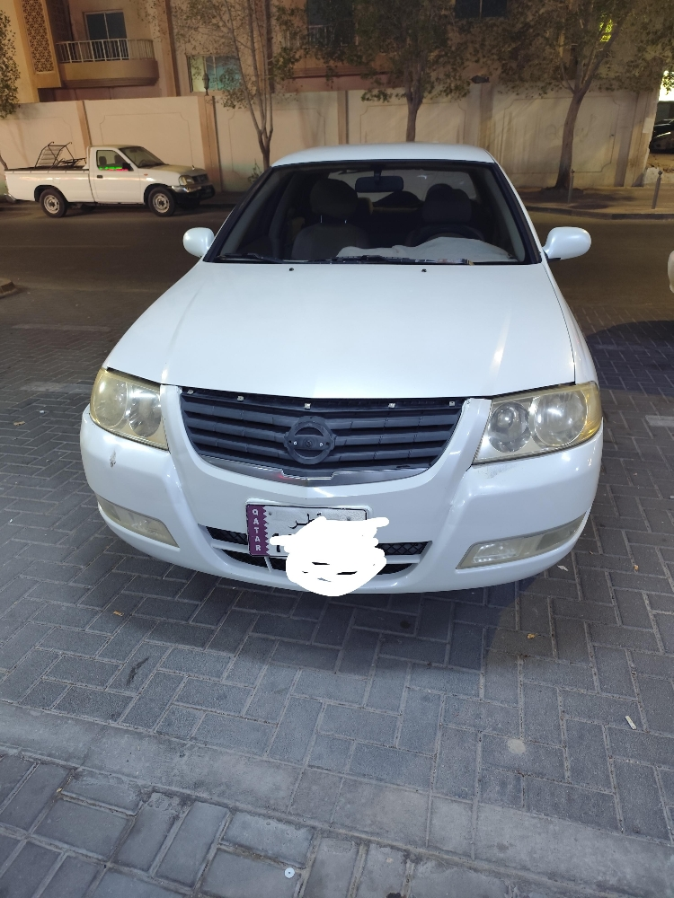 Nissan Sunny - 1