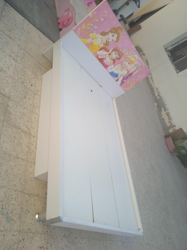 Beds for children. - 1