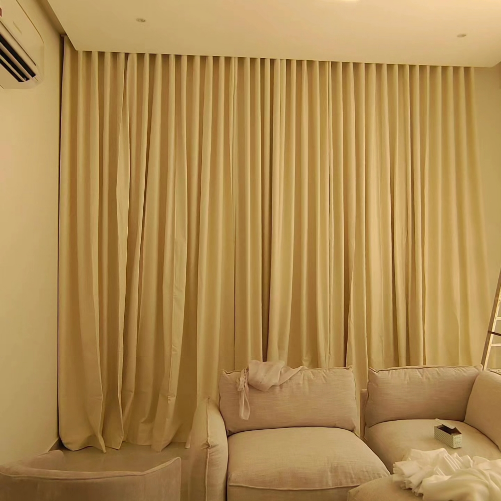 Curtains - 8