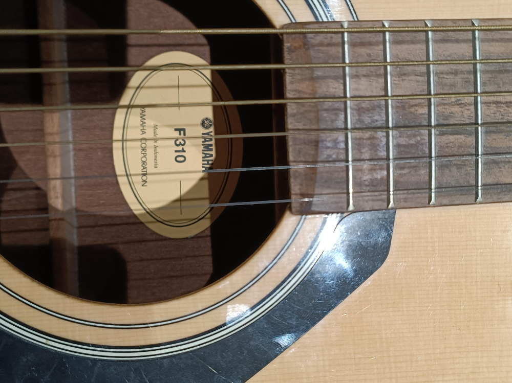 guitar yamaha f310 - 5