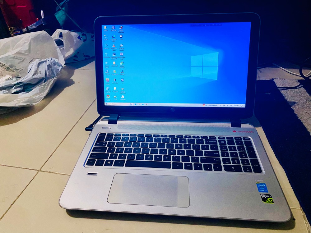Laptop - 3