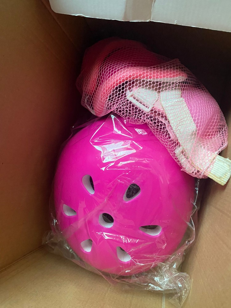 Skates - 2
