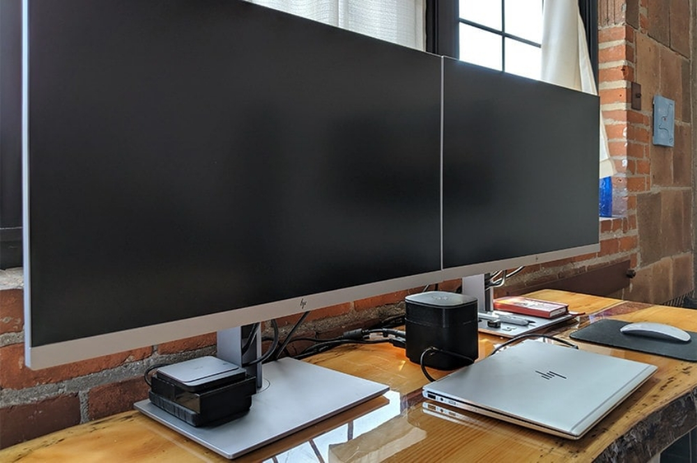 HP frameless monitor 27 inches - 2