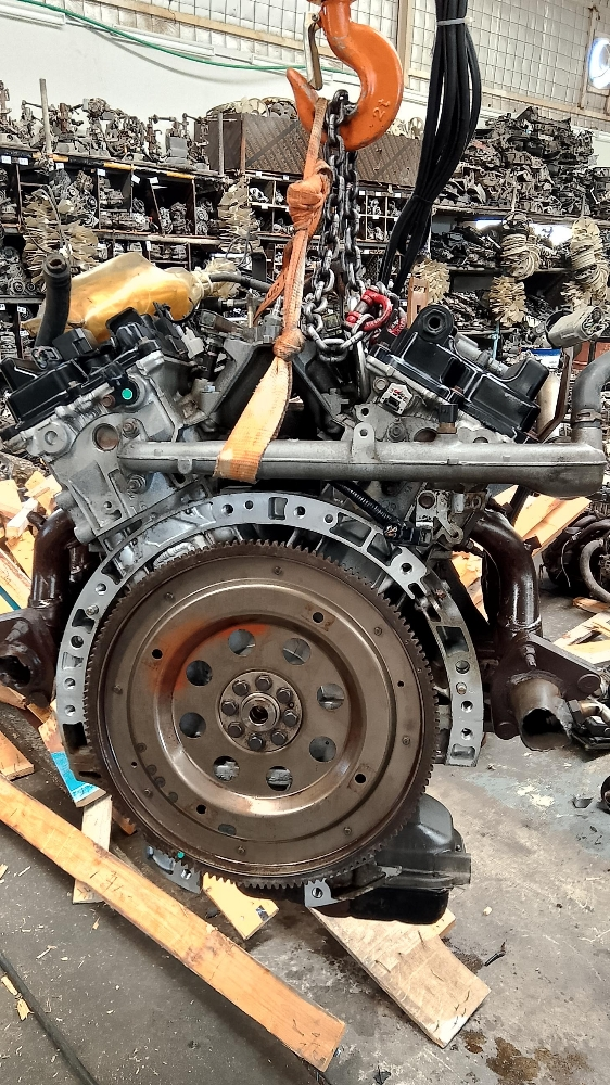 Nissan patrol engine 6 cylinder - 4