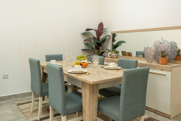 Chic 2BR Fully Furnished Flat - 7