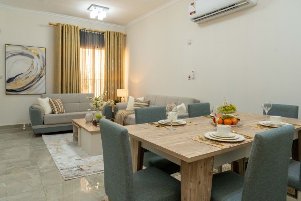 Chic 2BR Fully Furnished Flat - 3