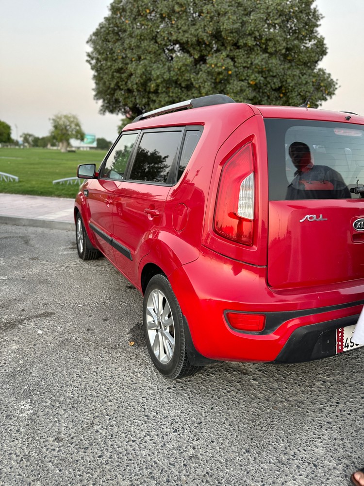 kia soul in good condition  - 5