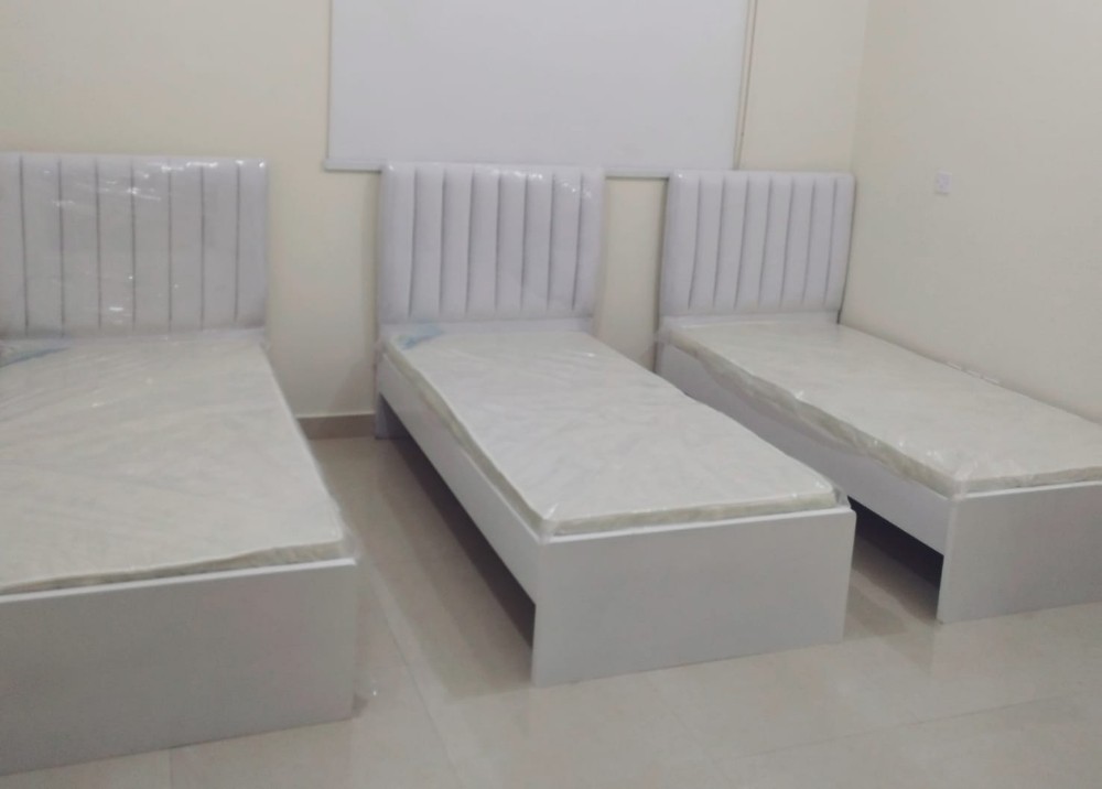 Single bed and mattress availab. - 7