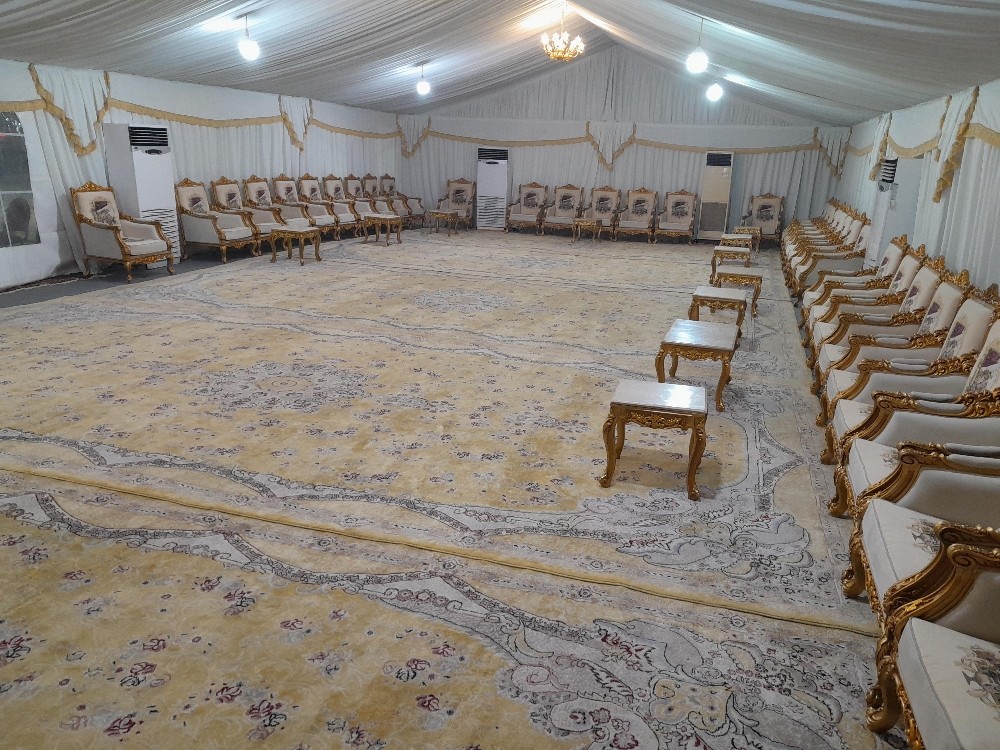 خيام رجال - 1