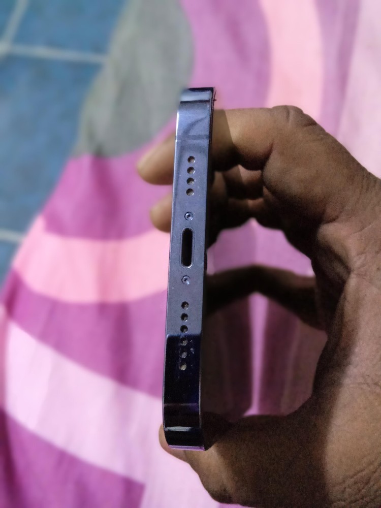 iPhone 13 pro mex - 4