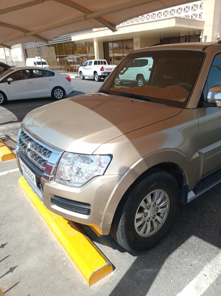 سيارة باجيرو موديل ٢٠١٥ - 3