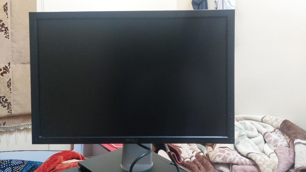 كمبيوتر   مع جميع مستلزماته - 2