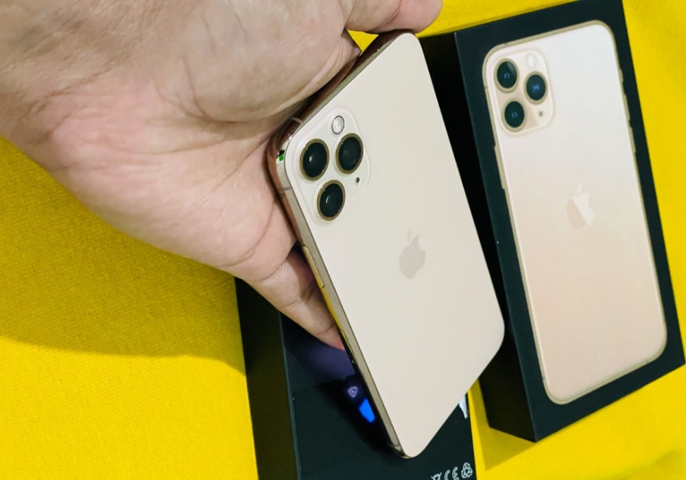 iPhone 11 pro - 1