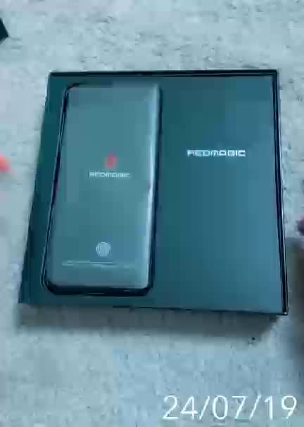 red magic 5G - 1