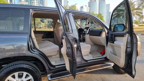 Toyota Land Cruiser GXR 2020 V6 - 10
