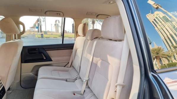 Toyota Land Cruiser GXR 2020 V6 - 12