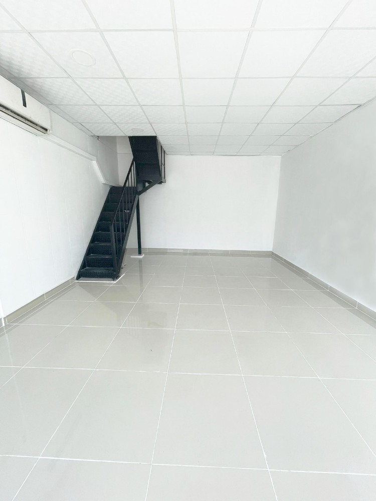 SHOP FOR RENT IN AZIZIYAH - 4