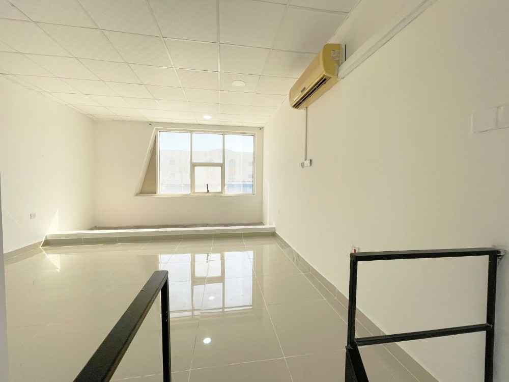 SHOP FOR RENT IN AZIZIYAH - 7