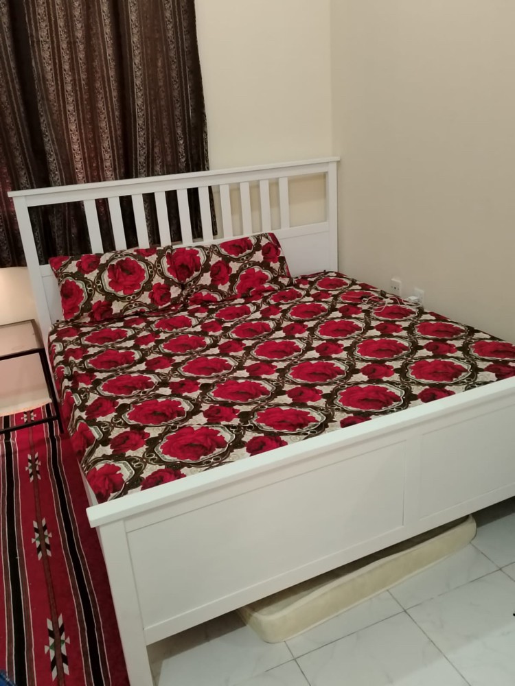 washing machine,Bedroom set,cabin - 1