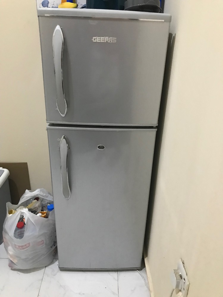 washing machine,Bedroom set,cabin - 7