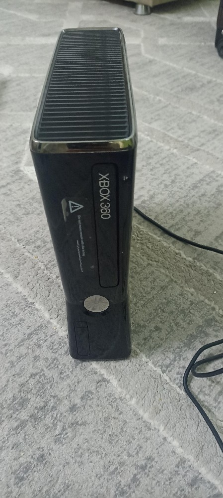 جهاز اكس بوس 360 سليم - 4