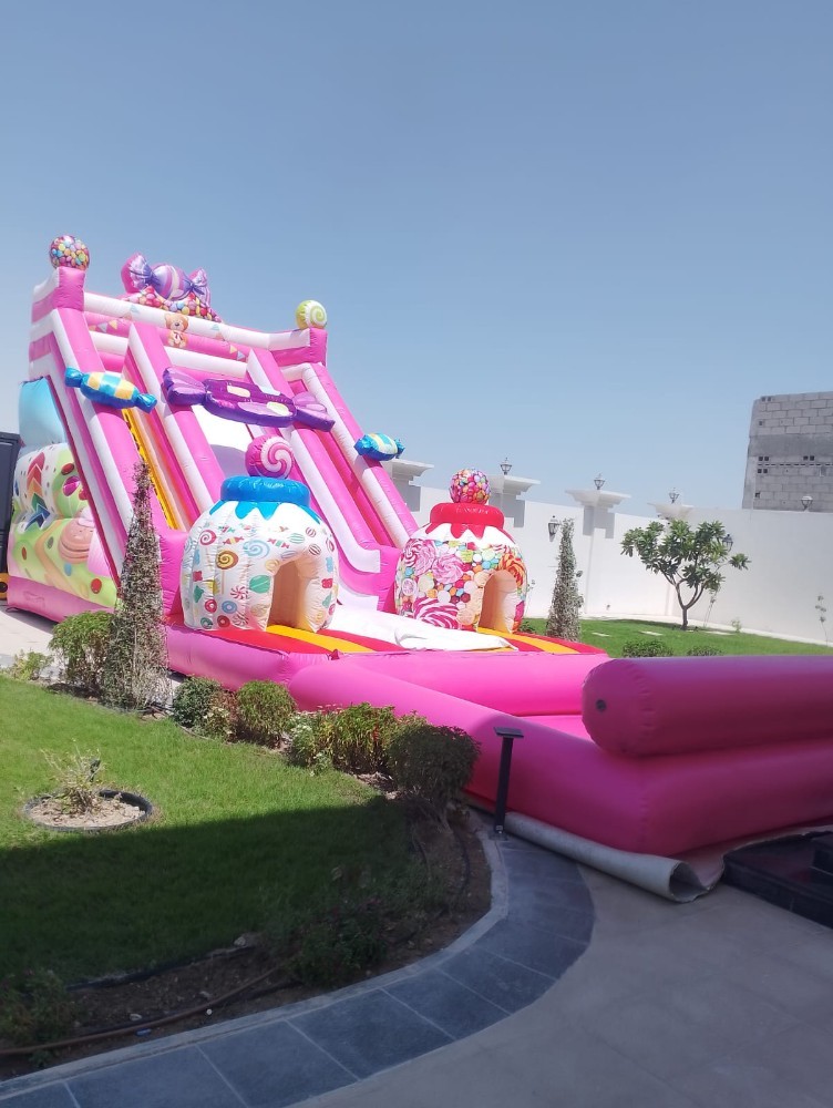 Slide, bounce and swimming pool - 4