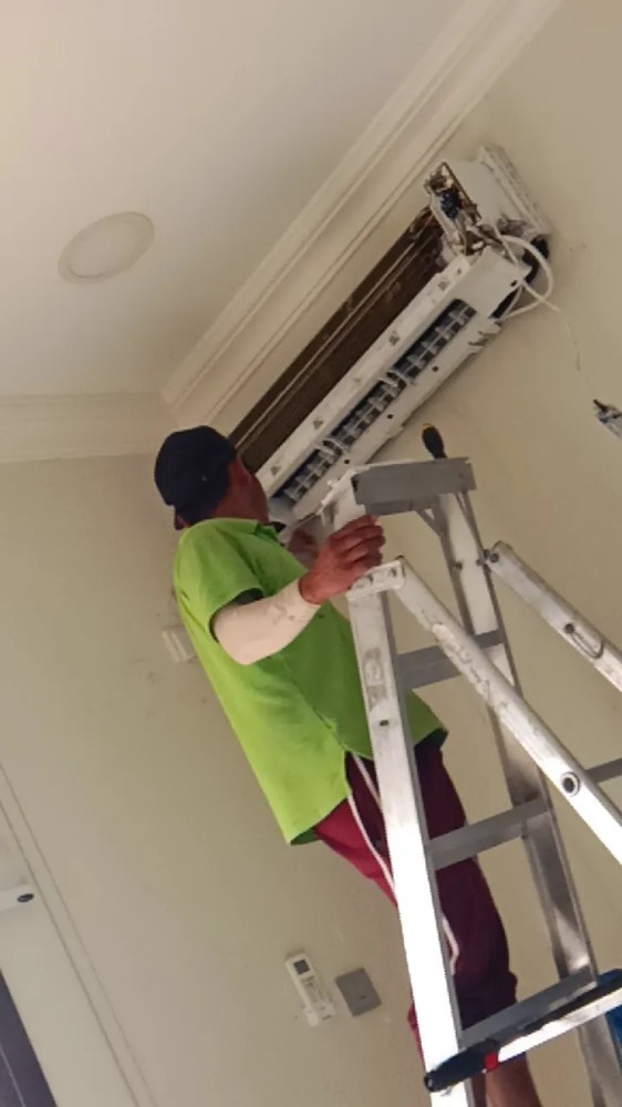 air conditioning maintenance - 6