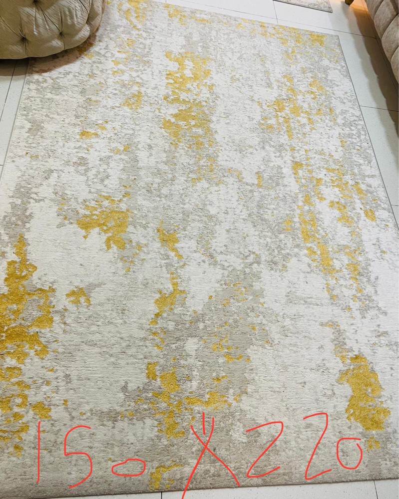 Used carpets of various sizes - 4