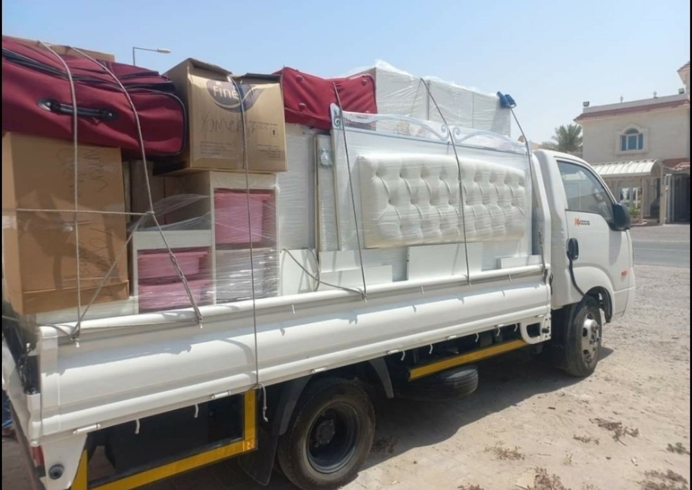 Moving furniture from house to ho - 6