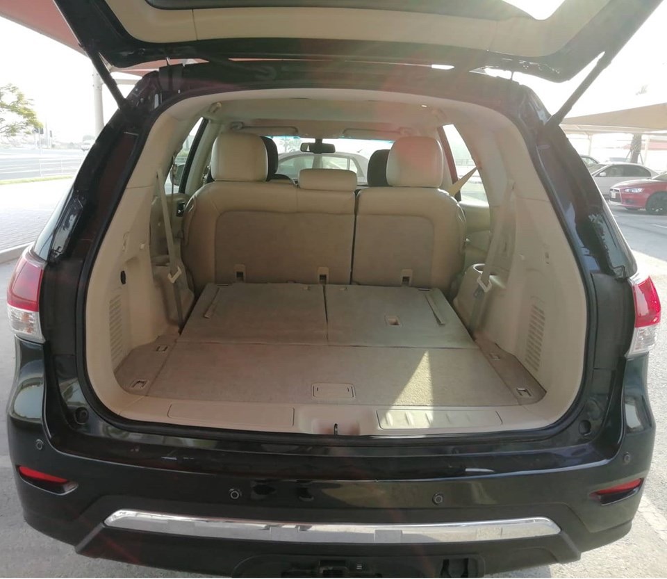 Nissan Pathfinder SV - 2013 - 8