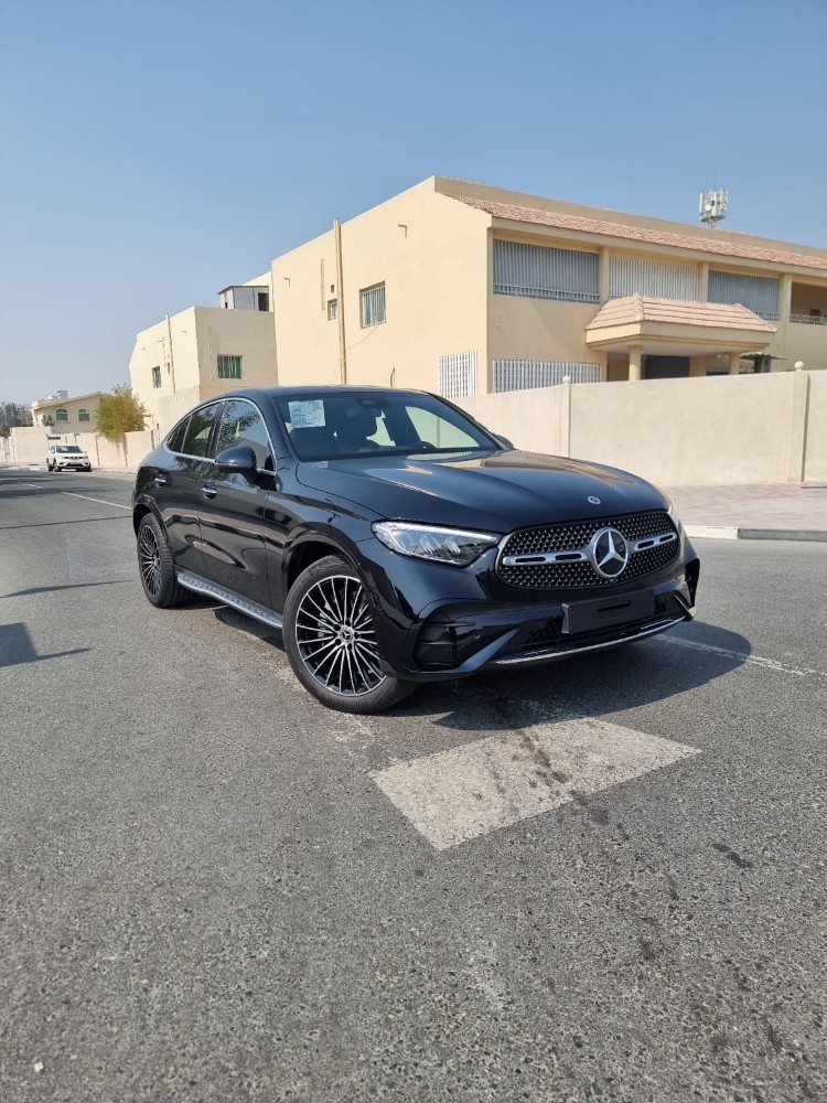 2024 Mercedes benz GLC200 - 1
