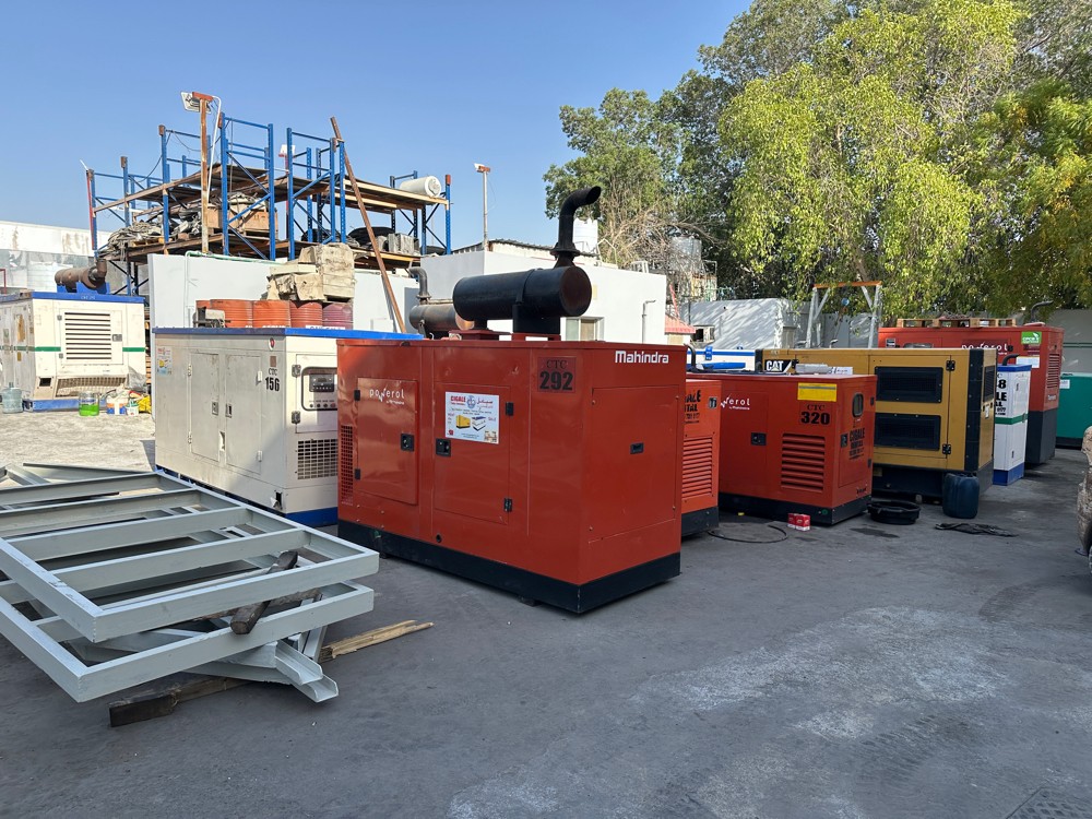 Rental Generator with a trolley - 1